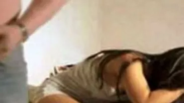 Cei mai ridicoli violatori din România: Un bărbat a vrut să violeze o tânără cu un pămătuf pe penis
