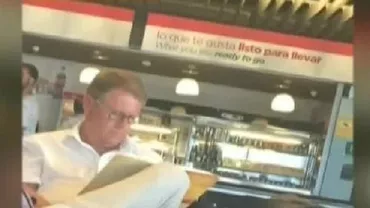 Klaus Iohannis s-a întors în țară din concediu. Deși s-a zis că a plecat în Germania, surpriză. În ce stațiunea celebră a fost, de fapt, președintele (VIDEO)