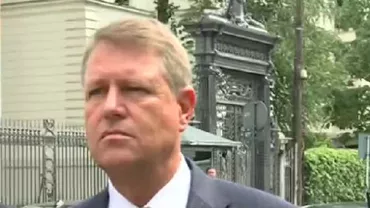 Klaus Iohannis a semnat în cartea de condoleanțe de la Ambasada Italiei: Am cerut implicare totală Guvernului (VIDEO)