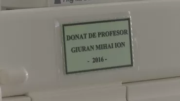 Bătrânul care a strâns din pensie bani pentru a cumpăra două incubatoare pentru maternitatea din Slatina, adună acum bani pentru al treilea: Câţi politicieni îi vor urma exemplul?! (VIDEO)