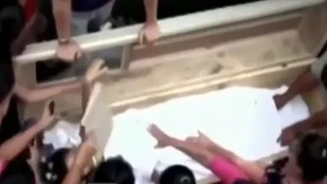 Întâmplare terifiantă în Honduras: O fată a fost dezgropată după ce iubitul ei a susținut că a auzit zgomote din mormânt. Ce a descoperit familia (VIDEO)