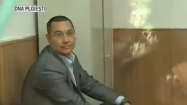 Victor Ponta, plasat sub control judiciar în noul dosar deschis la DNA Ploiești: Fostul premier, acuzat că și-a folosit influența pentru a obține o sumă de bani cu care ar fi organizat o vizită a lui Tony Blair în România (VIDEO)