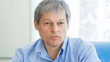 "De ce nu putem accepta normalitatea ca normalitate, fără speculaţii?" Dacian Cioloș, despre zborul la clasa Economy: Fac frecvent asta. Încă de când lucram la Comisia Europeană (FOTO)