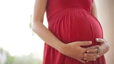Adolescenta care a șocat medicii de la Dorohoi: O fată de 16 ani este însărcinată, fiind în continuare virgină