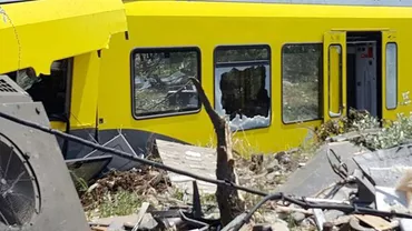 Cel puțin patru oameni și-au pierdut viața în urma unei coliziuni între două trenuri în Pakistan