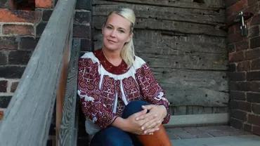 Experiența unei suedeze în România: ”Sunt oamenii care nu-mi oferă doar câteva alune, îmi dau o pungă întreagă. Oferă din abundență. Întotdeauna. Toți”