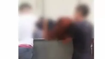 Scene șocante în Prahova: O elevă de liceu a fost aruncată la gunoi. Reacția fetei, surprinzătoare (VIDEO)