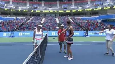 Conflictul dintre Simona Halep și Irina Begu nu s-a încheiat: Cele două s-au ignorat permanent pe timpul meciului disputat la Wuhan