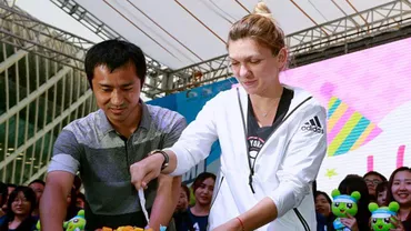 Simona Halep aniversează 25 de ani tot prin muncă. Românca se află în plin turneu la Wuhan, iar organizatorii i-au oferit o super surpriză (VIDEO)