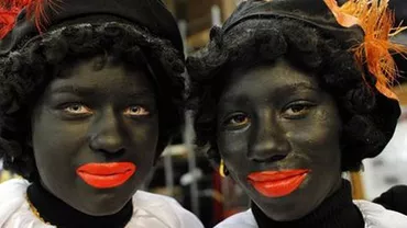 Olanda: Ajutoarele Sfântului Nicolae cu chipul pictat în negru încalcă convenția privind drepturile copiilor