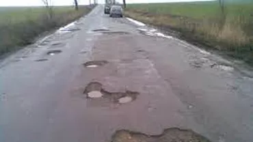 România, o nouă “performanță” negativă în lume. Țara noastră, CODAȘĂ într-un clasament privind calitatea drumurilor, după țări ca Zimbabwe sau Cambodgia