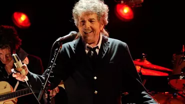 Cântăreţul Bob Dylan a câştigat Premiul NOBEL pentru literatură pe 2016 (FOTO,VIDEO)