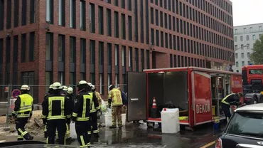 Sediul serviciilor secrete germane, evacuat din cauza unor vapori toxici de acid sulfuric (VIDEO)