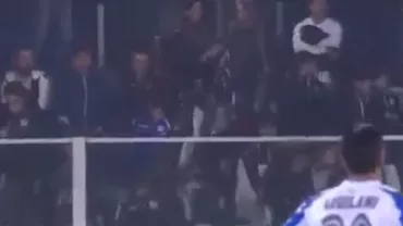 Imagini cu seismul din Italia din timpul unui MECI unde juca și un fotbalist ROMÂN! Fanii au PĂRĂSIT, de urgență, stadionul (VIDEO)