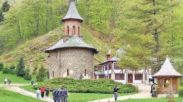 Biserica Ortodoxă Română a început procesul de canonizare a lui Arsenie Boca (FOTO)