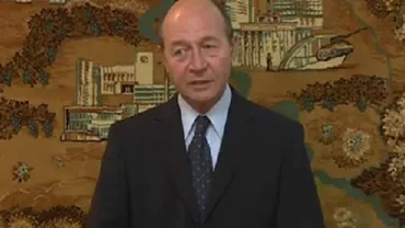 Traian Băsescu a devenit, oficial, cetățean al Republicii Moldova: Sunt mândru că mi-am îndeplinit visul de a avea cetățenie valabilă pe tot teritoriul român de la vest până la Nistru (VIDEO)