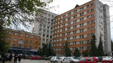 Accident teribil în Botoșani: Un băiat de 6 ani a fost străpuns de cuțitul din mâna mamei sale