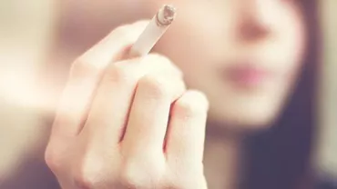 Șocant! TUTUNUL provoacă schimbări colosale în ADN: Un pachet de țigări pe zi timp de un an cauzează 150 de mutații!