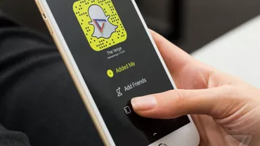 Un model Playboy riscă pedeaspsa cu închisoarea pentru postarea unei IMAGINI NUD cu o femeie în vârstă pe Snapchat (FOTO)