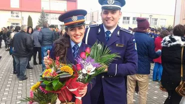 Momente emoționante la Școala de Agenți de Poliție din Cluj: O tânără a fost cerută în căsătorie de iubitul ei, chiar în ziua depunerii jurământului