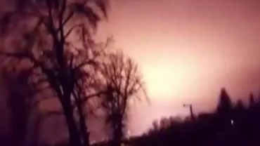 Au fost sau nu EXTRATEREȘTRI? CERUL României s-a LUMINAT în MIEZUL NOPȚI. Autorităţile NU dau niciun RĂSPUNS (VIDEO)