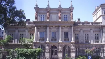 Palatul Știrbey din centrul Capitalei, scos la vânzare pentru 18 milioane de euro (FOTO)