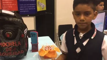 CEA MAI TRISTĂ INVENȚIE: Un băiețel a creat un GHIOZDAN ANTIGLONȚ care să-i protejeze pe elevii aflați în pericol (VIDEO)