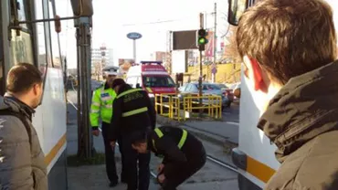 Accident GRAV în Capitală: O femeie a fost LOVITĂ de tramvaiul 41