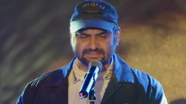 “Cum să strâmbi din nas la aşa ceva fără să fii ridicol? E scrisă mai bine decât ar putea scrie 80% dintre poeţii-poeţi”. Un mare autor al României sare în apărarea lui Celentano
