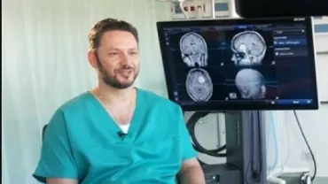 Neurochirurgul român care S-A ÎNTORS ACASĂ pentru a SALVA VIEȚI: Dacă plecăm toți, cine mai are grijă de mama, de tata, de bunici?
