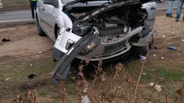 IMPACT FRONTAL pe o șosea din județul Alba: Un bărbat depășește NEREGULAMENTAR! (FOTO ȘI VIDEO)