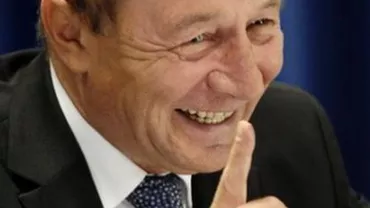 Băsescu l-a luat peste picior pe Iohannis chiar în Cotroceni: Pe vremea mea ei puteau să doarmă în fotolii. Acum e o atmosferă mai austeră, mai nemţească (VIDEO)