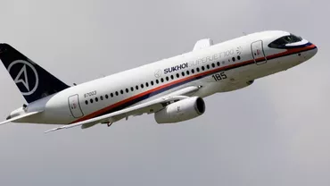 Rusia BLOCHEAZĂ la sol întreaga flotă de avioane Suhoi Superjet 100, cea mai nouă aeronavă civilă
