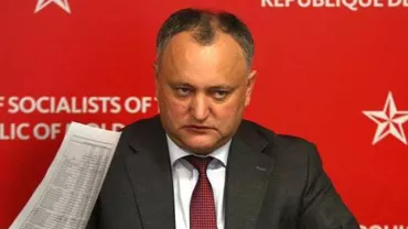 Igor Dodon anunţă că îl va lăsa pe Traian Băsescu fără cetățenia moldovenească, până la finalul acestui an