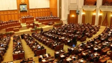 ”Legea DRAGNEA” se ÎNTOARCE la IOHANNIS: Să nu mai plângă nimeni pe umerii TVR şi ai Radioului, acum vor fi independenţi. Să nu se mai "căciulească"