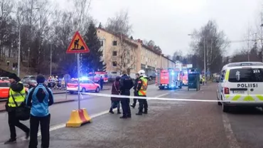 Patru persoane au fost RĂNITE după ce o MAȘINĂ a intrat în plin într-un grup de PIETONI, în capitala Finladei (FOTO)