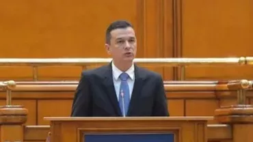 Premierul Sorin Grindeanu a ajuns la Palatul Victoria pentru a ține prima ședință a noului Guvern. Miniștrii s-au deplasat cu MICROBUZUL