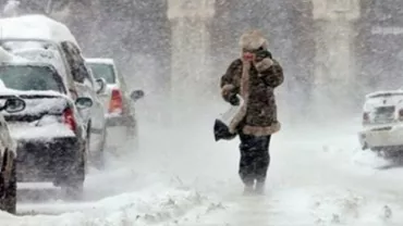 Meteorologii avertizează: Urmează TREI ZILE de vreme severă. Ce regiuni vor fi afectate de NINSORI și VISCOL
