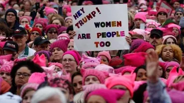 SUA: Cetățenii dinafara Americii care au vrut să participe la protestele anti-Trump, OPRIȚI LA FRONTIERĂ!!