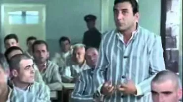 "Ce facem noi când găsim pe stradă un portofel cu o sumă de bani în el? / Altă întrebare!" - Ministrul Iordache, luat peste picior într-un clip atribuit emisiunii "România 9" (VIDEO)