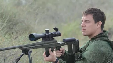 Momentul în care lunetiștii ruşi doboară un luptător ISIS, în orașul Alep (VIDEO)