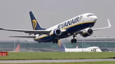 Piloții Ryan Air invită pasagerii în Piața Victoriei. Altă întrebare!  (VIDEO)