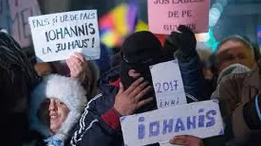 O nouă zi de proteste. Sute de persoane s-au adunat în fața Palatului Cotroceni