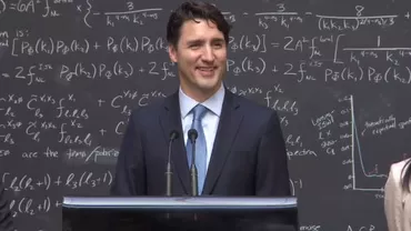 Orice comparație cu vreun politician din România pare imposibilă! Justin Trudeau felicitat de Stephen Hawking (VIDEO)