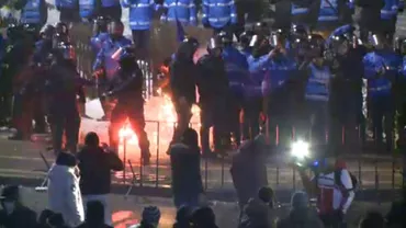 “Agresiune cu consecințe serioase și IREVERSIBILE! Sacrificiu!”: Jandarmul rănit la protestele din Piața Victoriei a rămas cu SECHELE pe viață