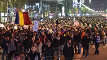 Protestele continuă în Piața Victoriei, în cea de-a 23-a zi de manifestații