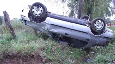 Un biciclist a murit într-un accident rutier pe DN 6. Au mai fost implicate două mașini