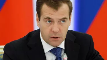 SCANDAL în Rusia: Premierul Medvedev acuzat de opoziție că își ascunde averea în spatele unor ONG-uri și organizații de caritate (VIDEO)
