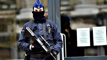 ALERTĂ ÎN BELGIA: Centrul Bruxelles-ului izolat de autorități, după ce o mașină suspectă plină cu butelii a fost găsită