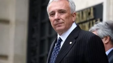 Acuzații pentru guvernatorul BNR: Mugur Isărescu ar fi colaborat cu Securitatea sub numele de cod ”Manole” (FOTO, VIDEO)